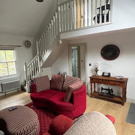 Newly Renovated Stone Cottage Located 2.5 Miles From Killarney Town Teernaboul Екстериор снимка
