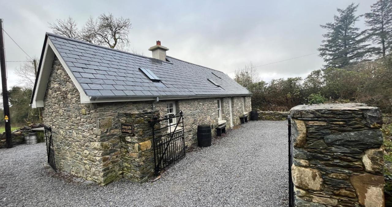 Newly Renovated Stone Cottage Located 2.5 Miles From Killarney Town Teernaboul Екстериор снимка