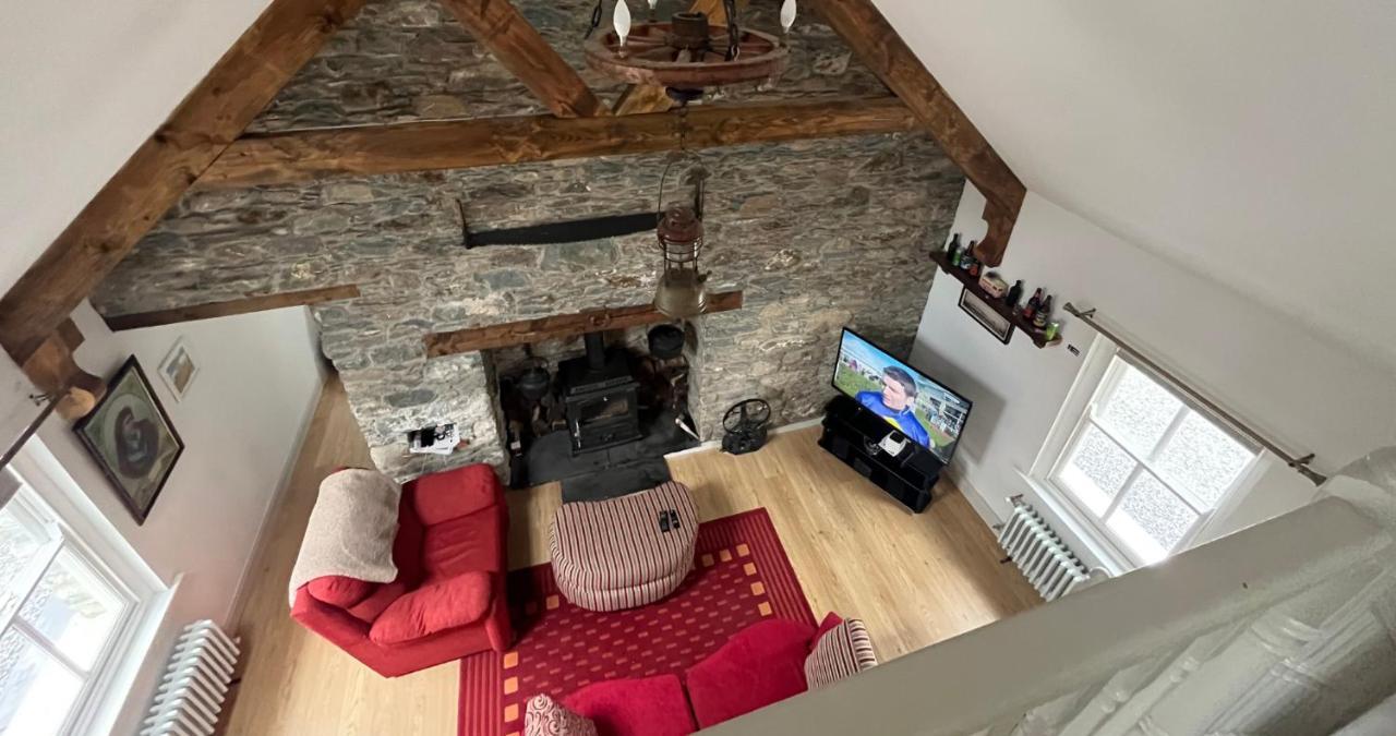 Newly Renovated Stone Cottage Located 2.5 Miles From Killarney Town Teernaboul Екстериор снимка